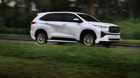 Mobil Hybrid Disebut Layak Dapat Insentif Lebih Banyak! Setuju?