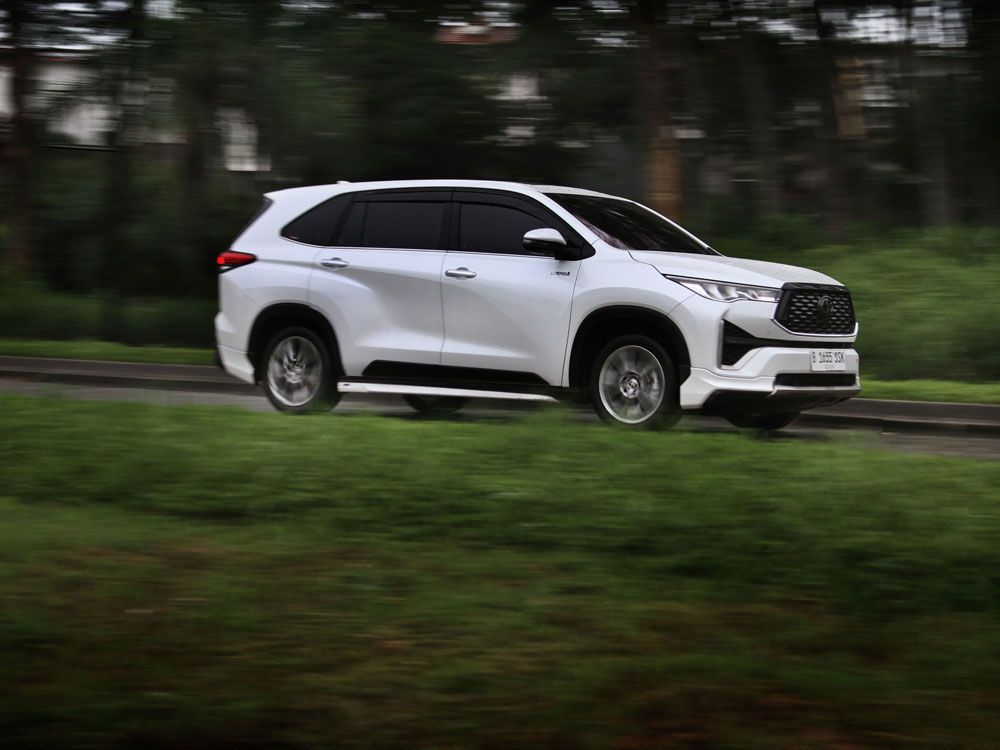 Mobil Hybrid Disebut Layak Dapat Insentif Lebih Banyak! Setuju?