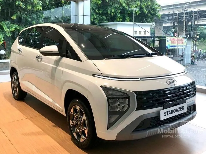Jual Mobil Hyundai Stargazer 2023 Prime 1.5 di DKI Jakarta Automatic Wagon Putih Rp 289.500.000