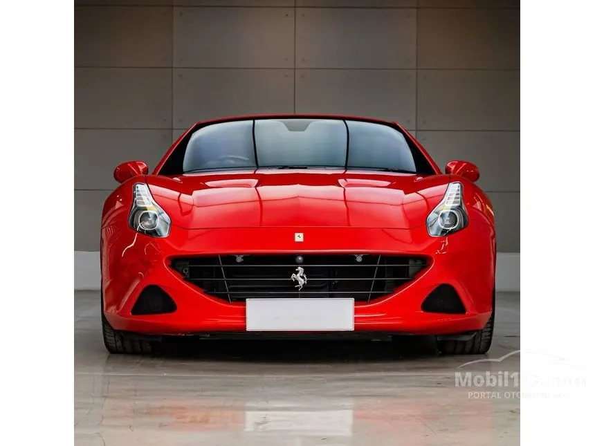 2015 Ferrari California T Convertible