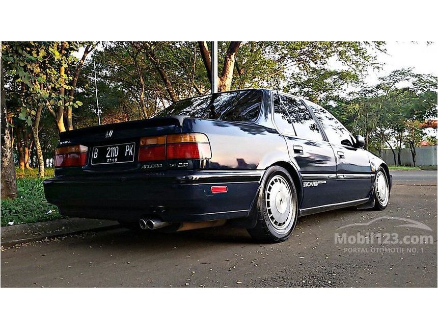 Jual Mobil  Honda Maestro  1990 2 0 di Jawa  Barat  Manual 