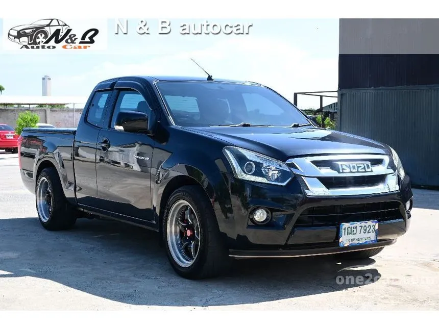 2017 Isuzu D-MAX Z Space Cab Pickup