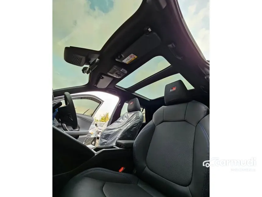 2025 Toyota Yaris Cross S with GR Parts Aero Pkg (Prem Clr) SUV