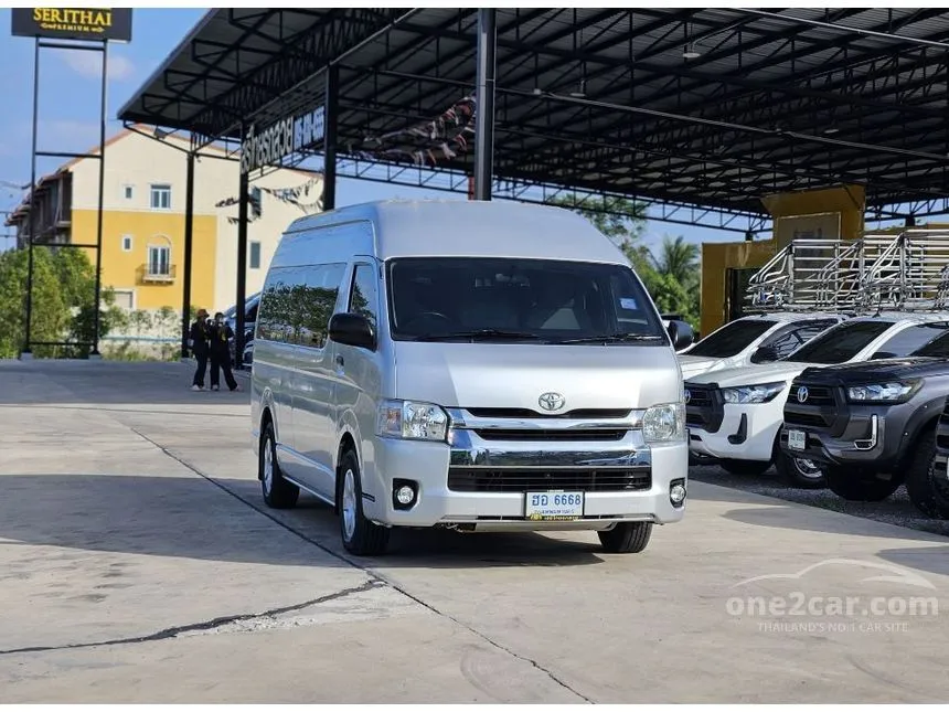 2019 Toyota HIACE D4D Van