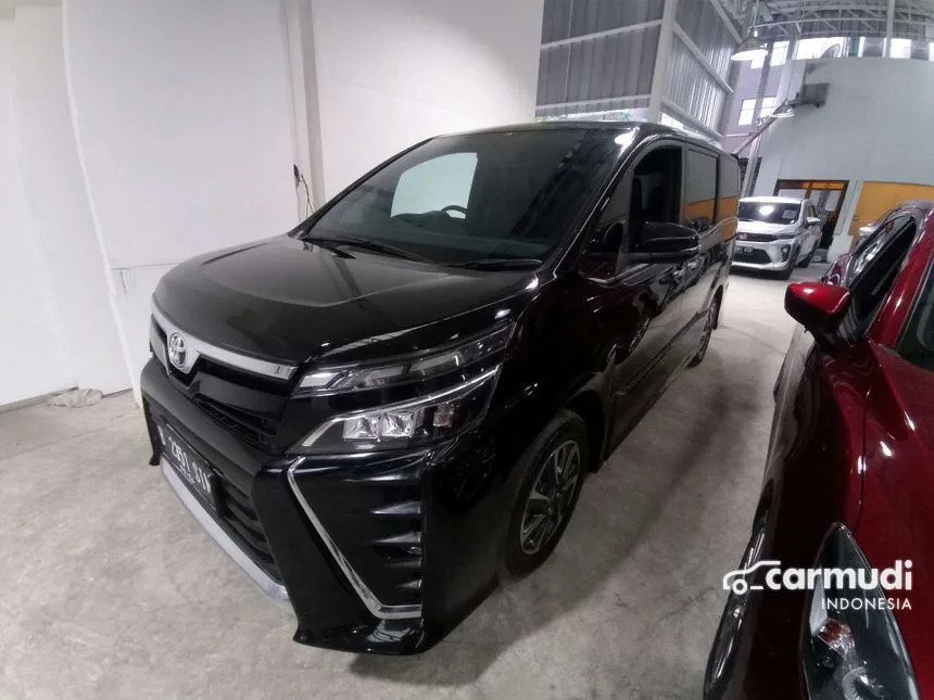 2019 Toyota Voxy MPV