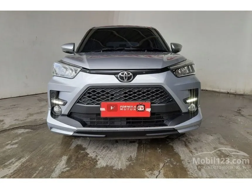 Jual Mobil Toyota Raize 2021 GR Sport 1.0 di Jawa Barat Automatic Wagon Silver Rp 199.000.000