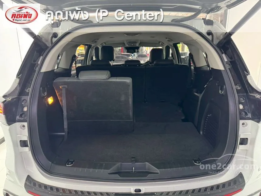 2023 Isuzu MU-X Ultimate SUV