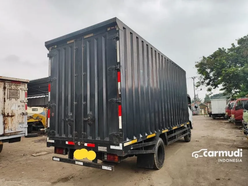 2022 Isuzu Elf NMR HD 5.8 Truck