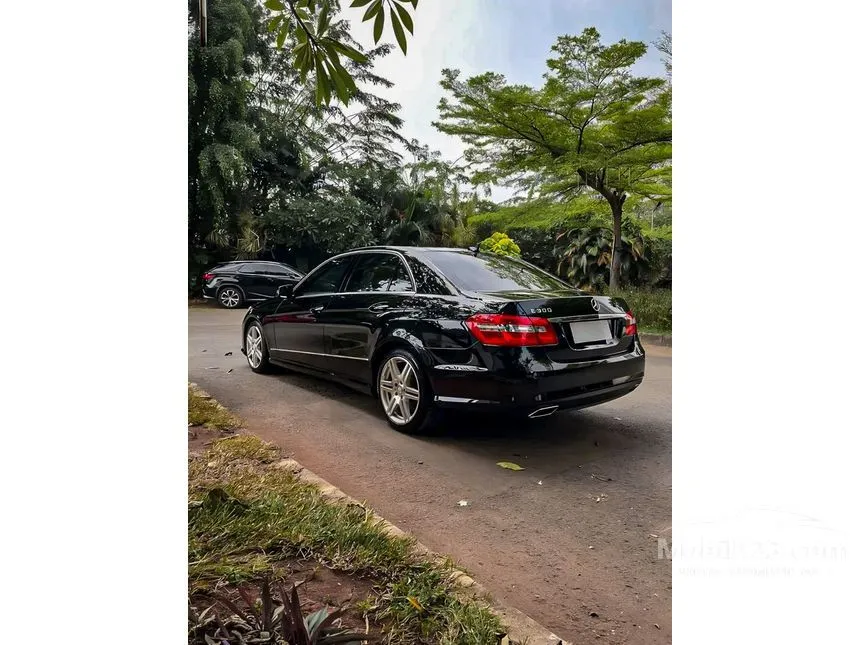 2013 Mercedes-Benz E300 Avantgarde AMG Sedan