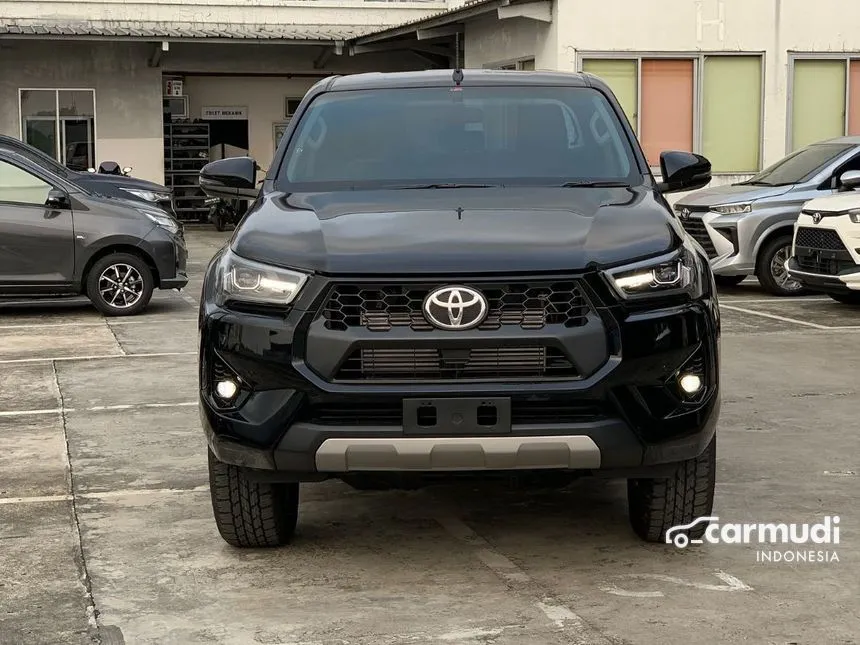 2024 Toyota Hilux V Dual Cab Pick-up