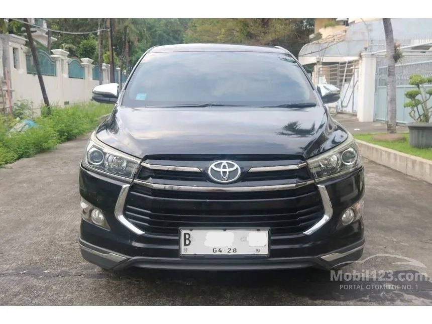 Jual Mobil Toyota Innova Venturer 2018 2.0 di DKI Jakarta Automatic Wagon Hitam Rp 300.000.000
