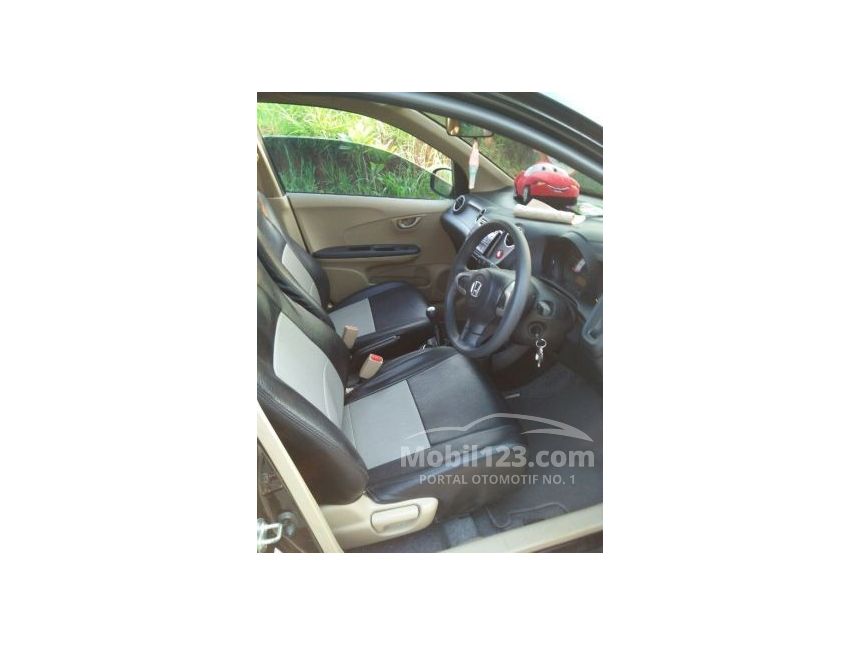 2014 Honda Brio Satya E Hatchback