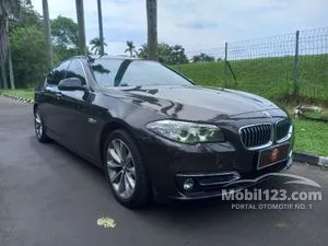 2015 BMW 520i 2.0 Luxury Sedan