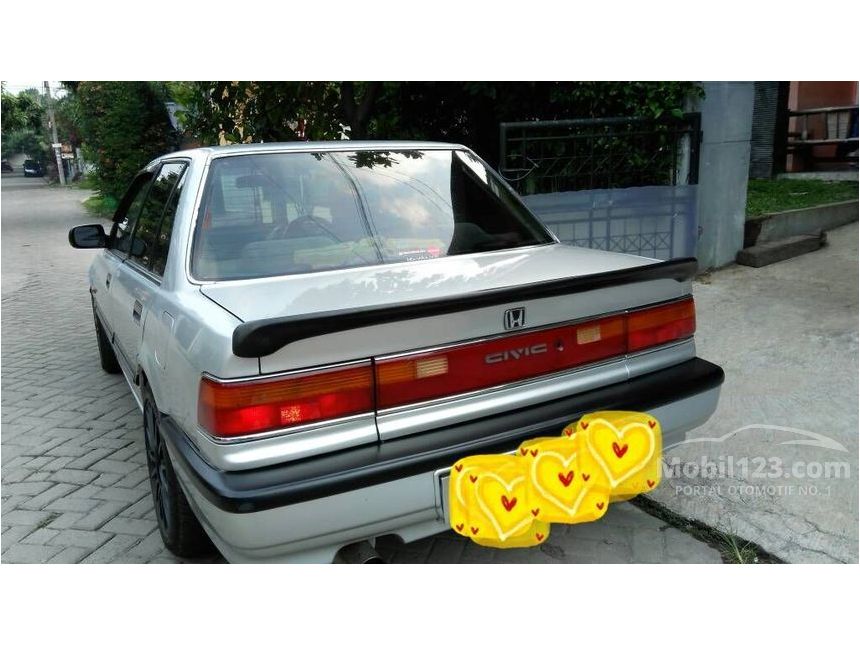 1990 Honda Civic Sedan