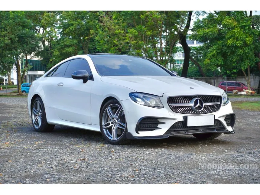 2018 Mercedes-Benz E300 AMG Line Sedan