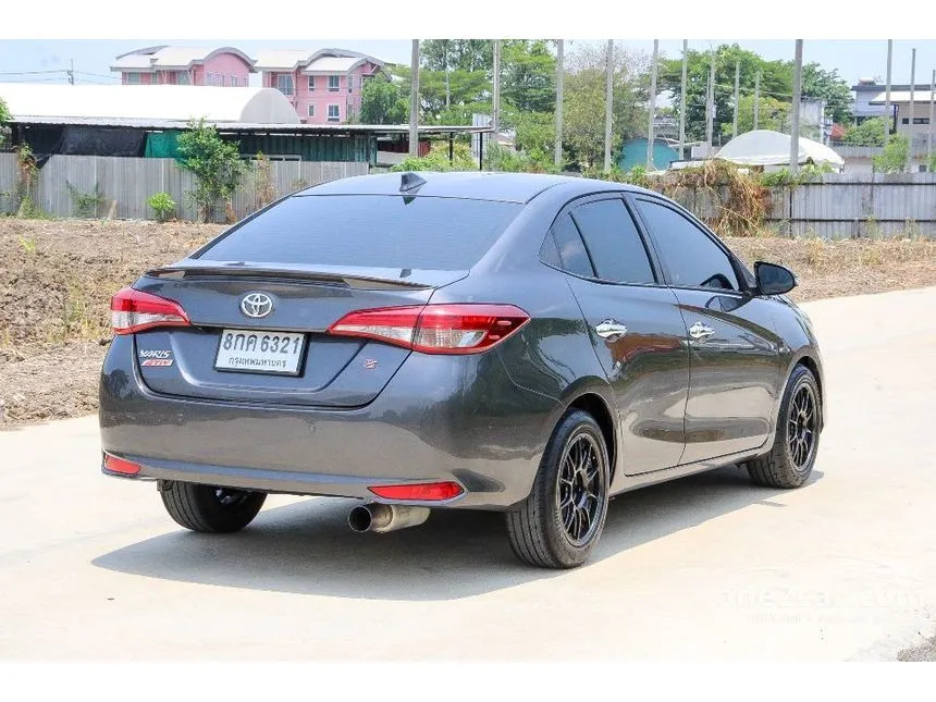2018 Toyota Yaris Ativ S Sedan