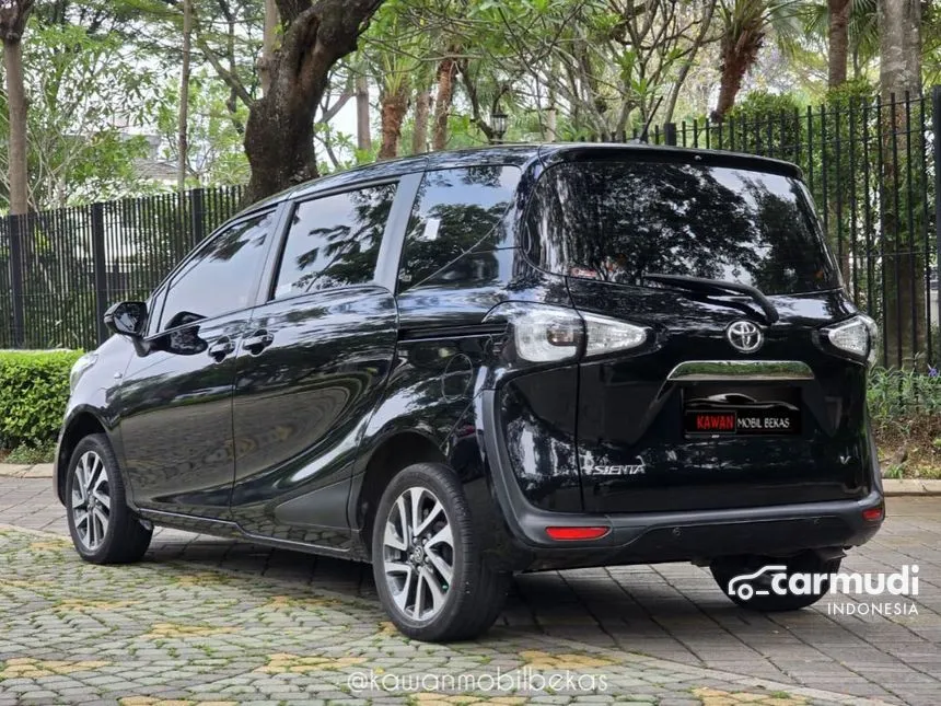 2019 Toyota Sienta V MPV