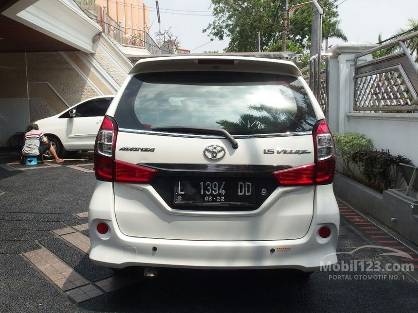 Jual Mobil Toyota Avanza 2017 Veloz 1.5 di Jawa Timur 