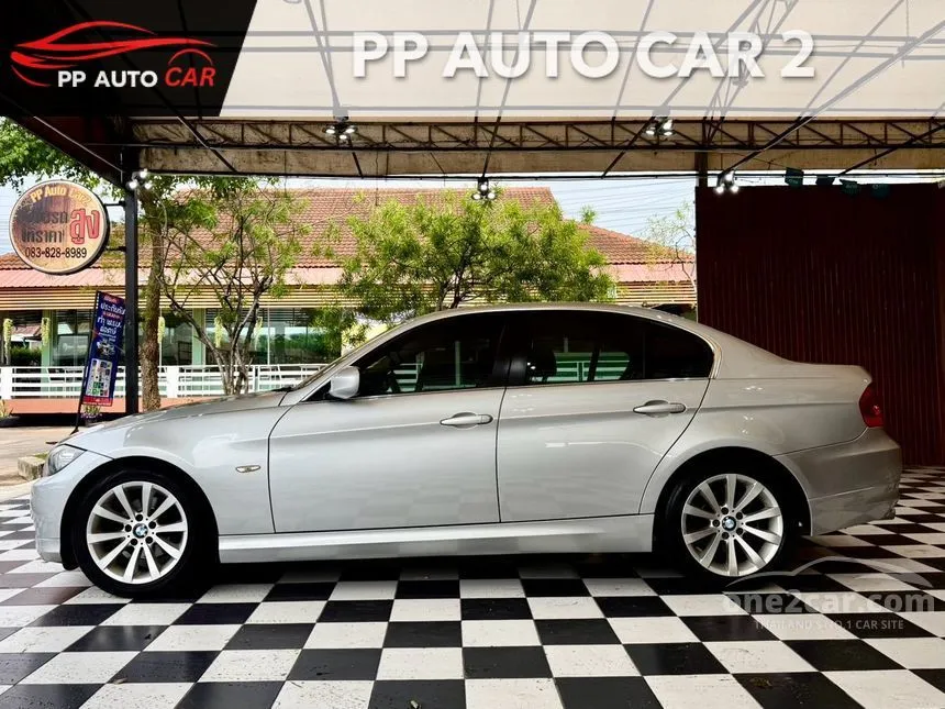 2012 BMW 320i Sedan