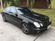 2004 Mercedes-Benz E240 2.6 W211 (ปี 03-09) Avantgarde Sedan AT