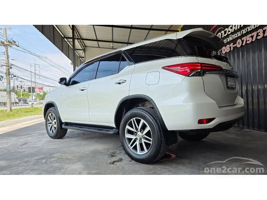 2017 Toyota FORTUNER V SUV