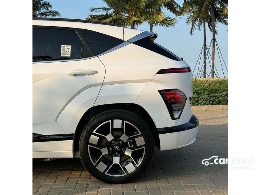 2025 Hyundai Kona Signature Long Range SUV