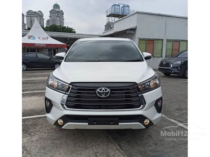 Jual Mobil Toyota Kijang Innova 2024 G 2.4 di Banten Automatic MPV Putih Rp 385.200.000