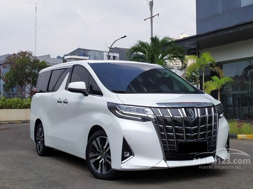 Jual Mobil Toyota Alphard 2022 G 2.5 di Banten Automatic Van Wagon Putih Rp 1.075.000.000