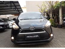 Toyota Sienta 1.5 V MPV CVT-Matic 2016 Hitam Metalik ASTINA MOBIL