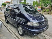 1998 Volkswagen Caravelle 2.5 T4 Van Wagon