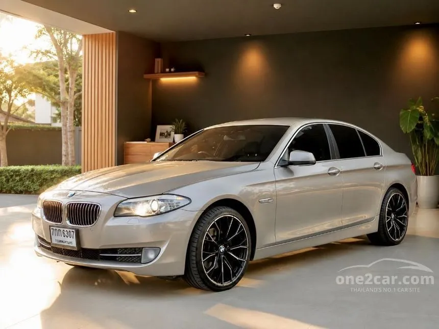 2012 BMW 520i Sedan