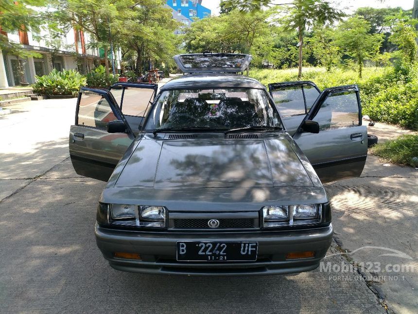 1994 Mazda Van Trend Sedan