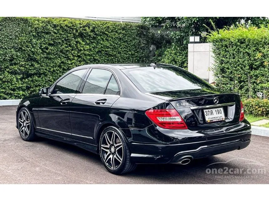 2014 Mercedes-Benz C180 AMG BlueEFFICIENCY Sedan