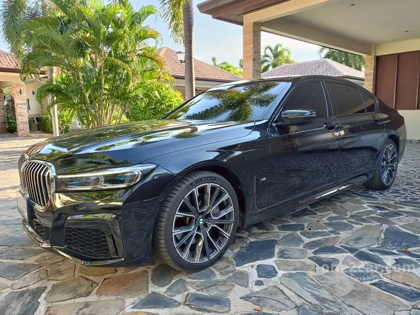2021 BMW 745Le xDrive M Sport Sedan