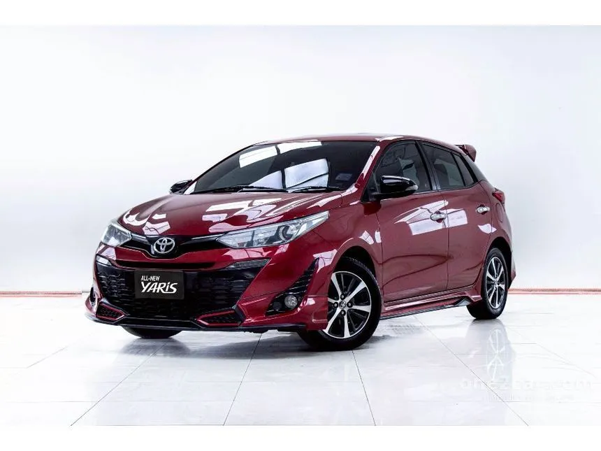 2019 Toyota YARIS G Hatchback