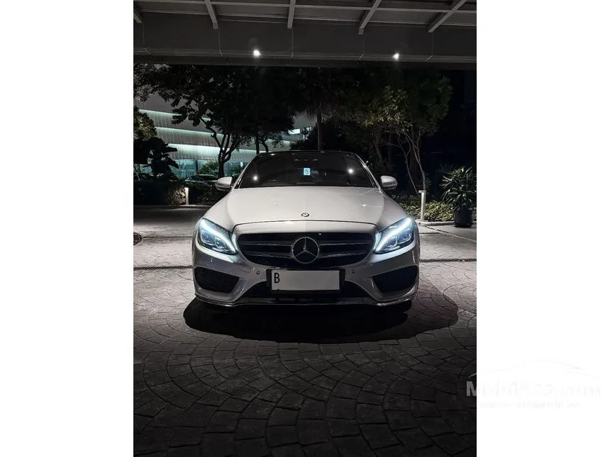 2015 Mercedes-Benz C250 AMG Sedan