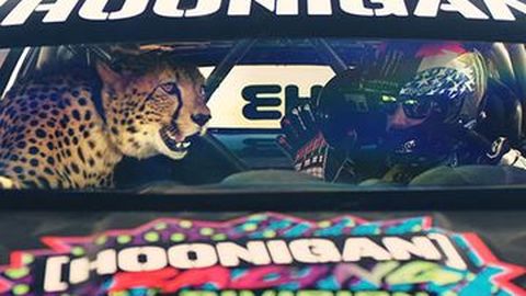 Aksi Nekat Drifter Ken Block di Dubai