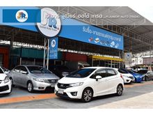 2014 Honda Jazz 1.5 (ปี 14-18) SV i-VTEC Hatchback AT