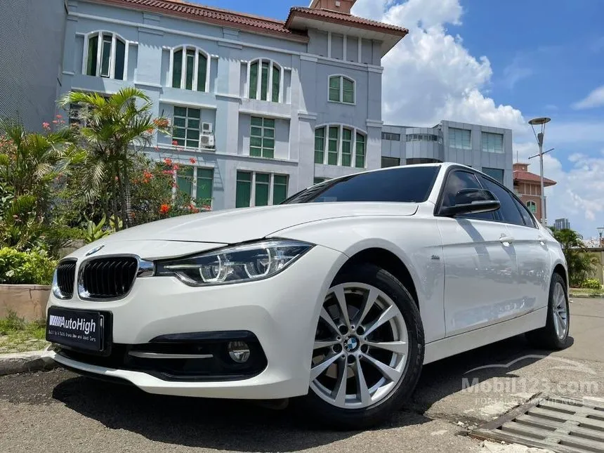 Jual Mobil BMW 320i 2016 Sport 2.0 di DKI Jakarta Automatic Sedan Putih Rp 475.000.000