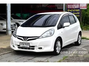 2012 Honda JAZZ 1.5 V Hatchback