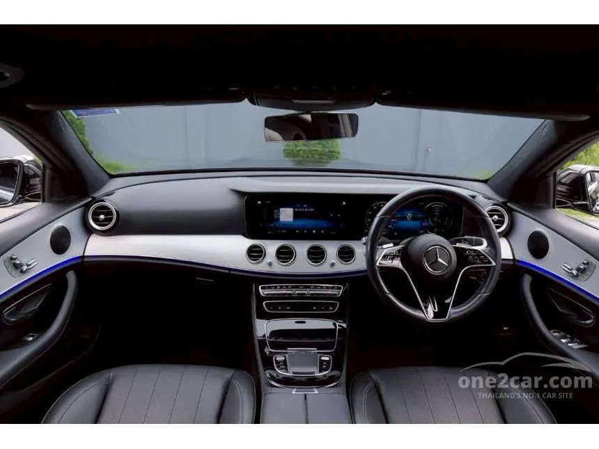 2022 Mercedes-Benz E220 d AMG Sport Sedan