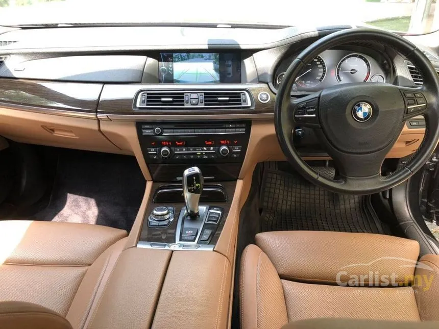 2010 BMW 730Ld Sedan