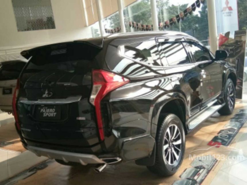 Jual Mobil  Mitsubishi Pajero Sport  2019  Dakar 2 4 di  DKI 