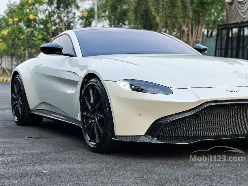 2019 Aston Martin Vantage Coupe