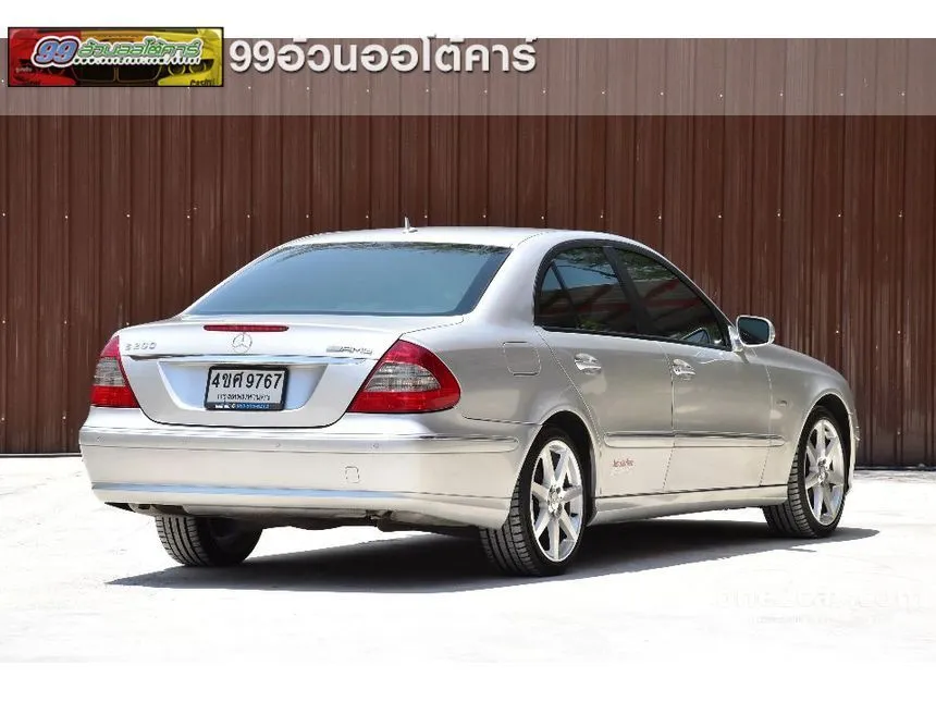 2010 Mercedes-Benz E200 NGT Sedan