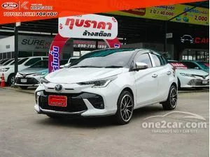 2023 Toyota YARIS 1.2 Premium Hatchback