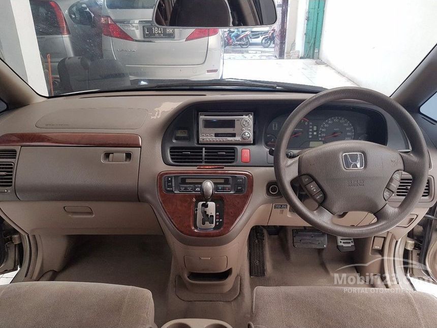 Jual Mobil Honda Odyssey 2003 2 3 di Jawa Timur Automatic Jual Mobil Honda Odyssey 2003 2 3 di Jawa Timur Automatic