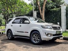 2015 Toyota Fortuner 2.5 G TRD SUV