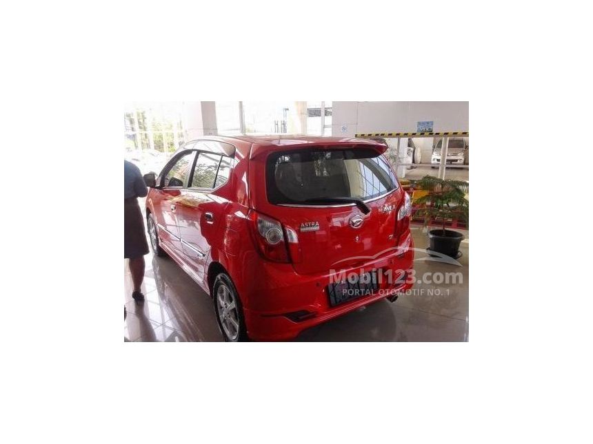 Jual Mobil Daihatsu Ayla 2017 M 1.0 di Jawa Barat 