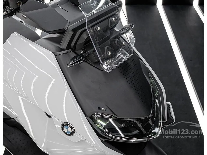 2022 BMW CE-04 EV Others